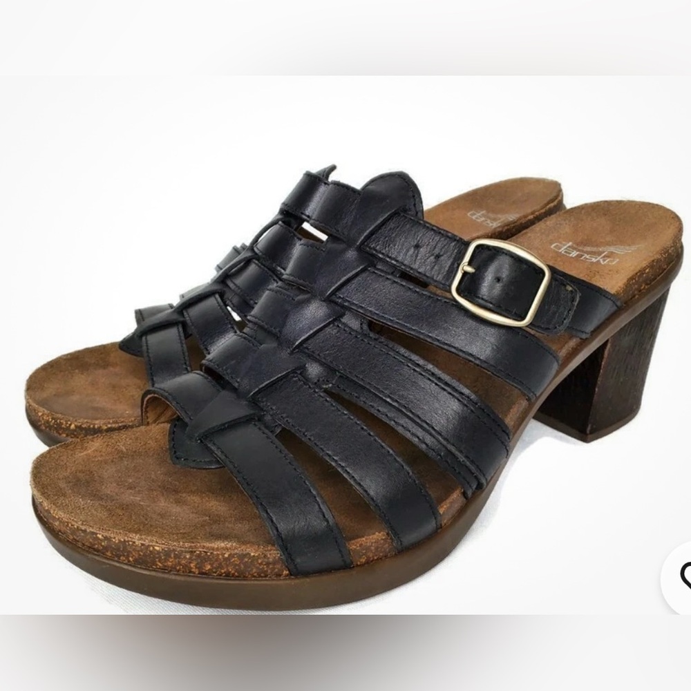 Dansko leather sandals with block heel .
Size 38